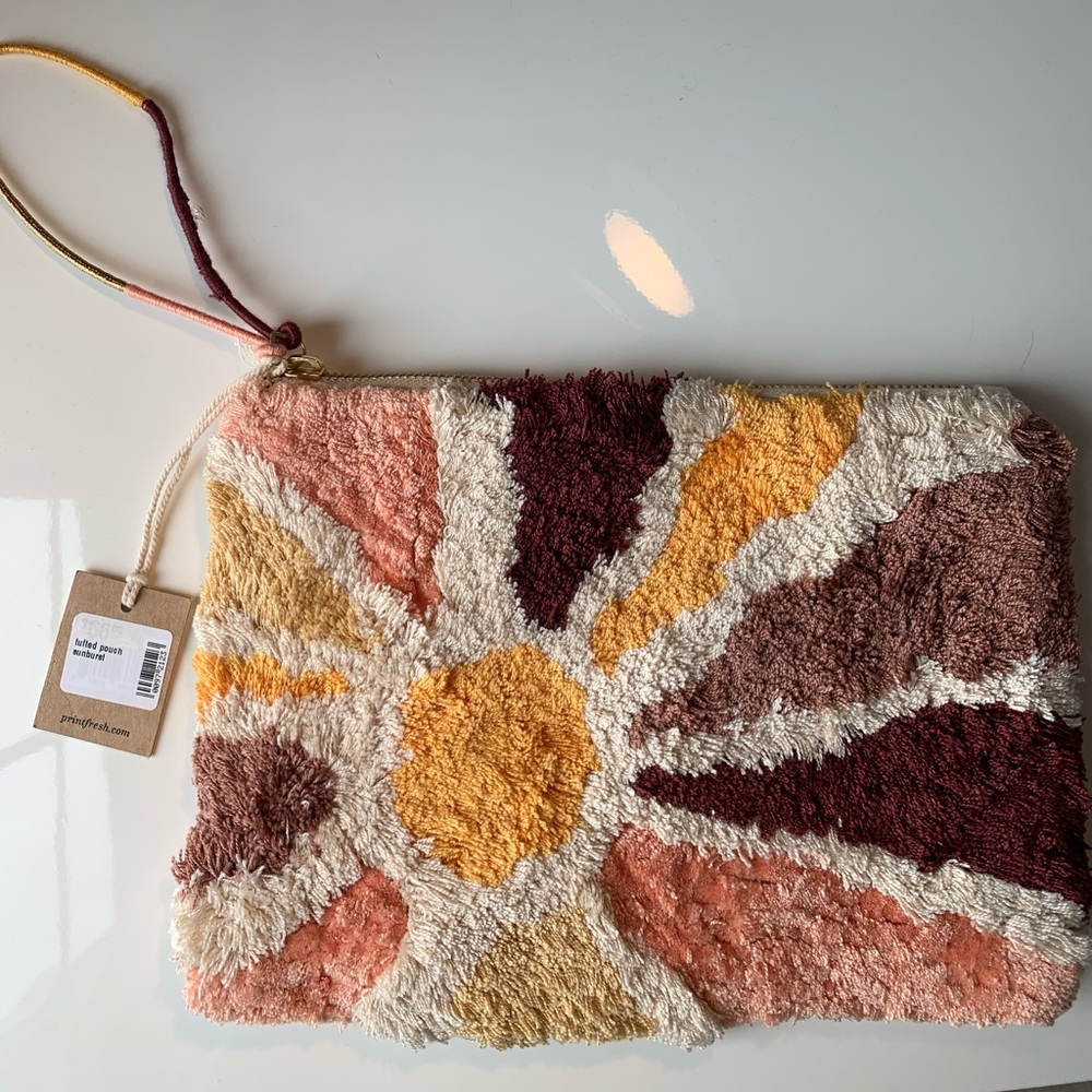 NWT Printfresh Tuffed Pouch